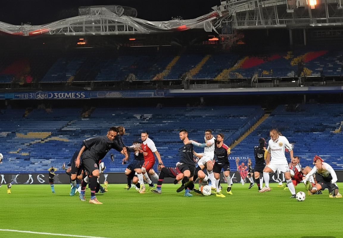 巴黎圣日耳曼对曼联巅峰对决：绿茵战场激情瞬间