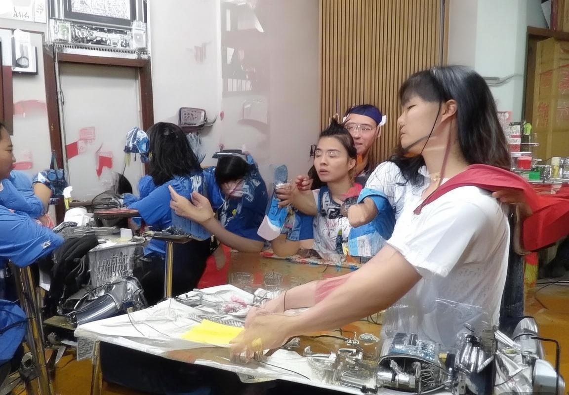 林丹李宗伟巅峰对决：羽毛球精神传承的传奇篇章