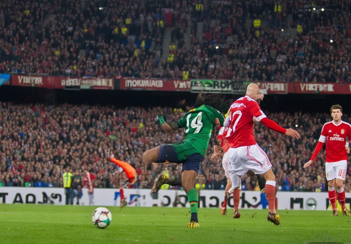 巴塞罗那VS里斯本竞技：巅峰对决与足球传奇回顾